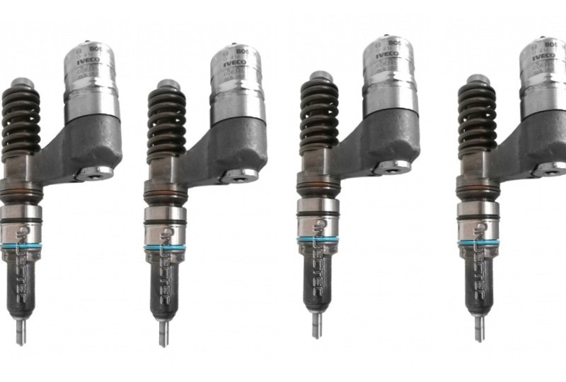 Bosch sada 4 ks vstřikovačů 0986441020
